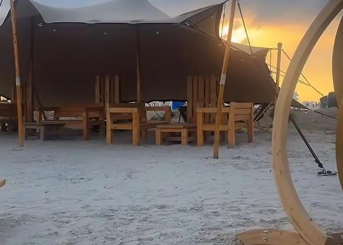 Nyaraló Harlehaus Nina *